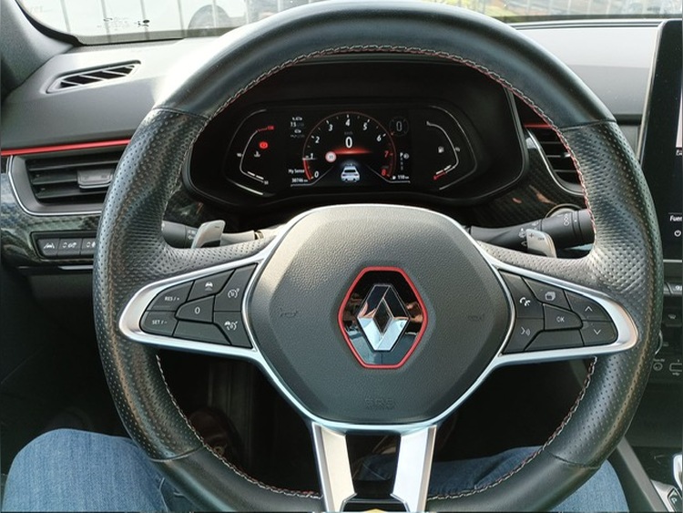 Renault Arkana RS LINECV TCE  foto 14